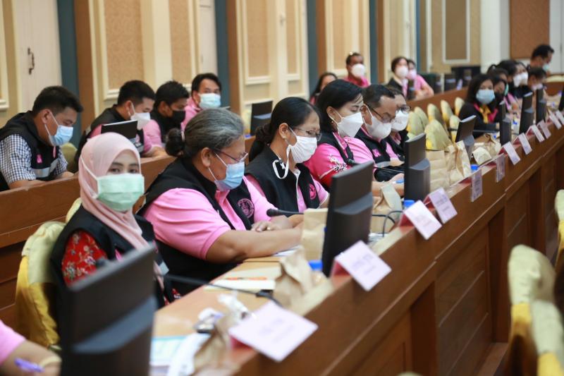 ปลัดพม.เป็นประธาน�