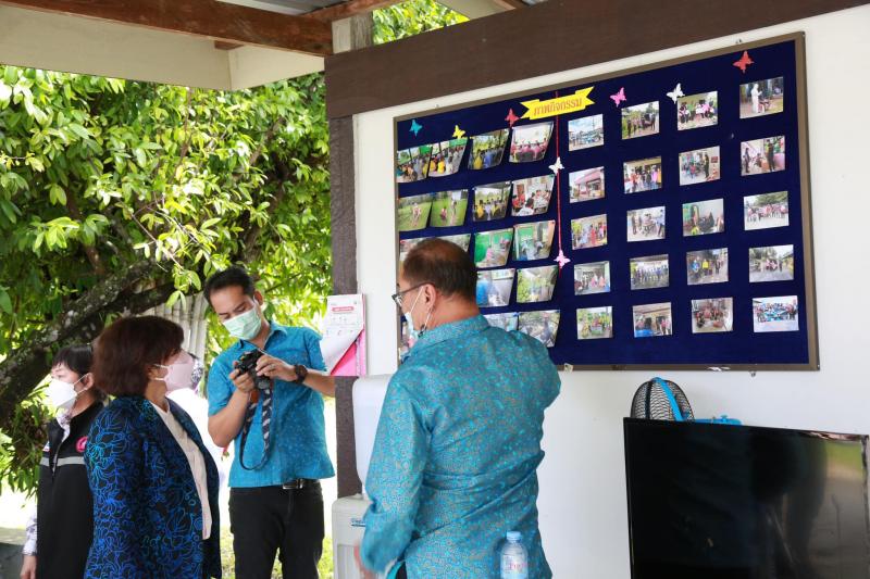 ปลัดพม.พร้อมด้วยค�