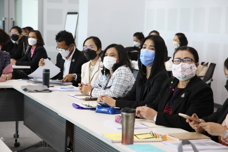 ปลัดพม.เป็นประธาน�