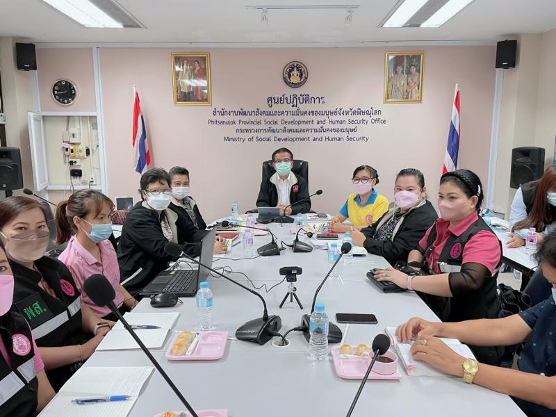 รองปลัดพม.ลงพื้นท�