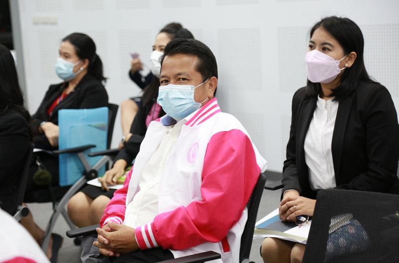 ปลัดพม.มอบนโยบายก�