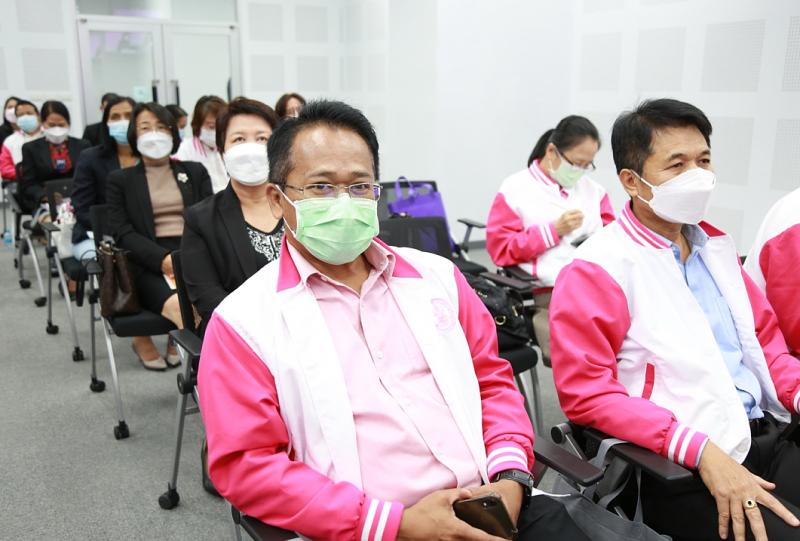 ปลัดพม.มอบนโยบายก�