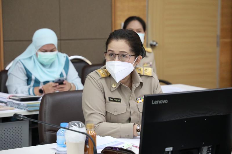 ปลัดพม.เป็นประธาน�