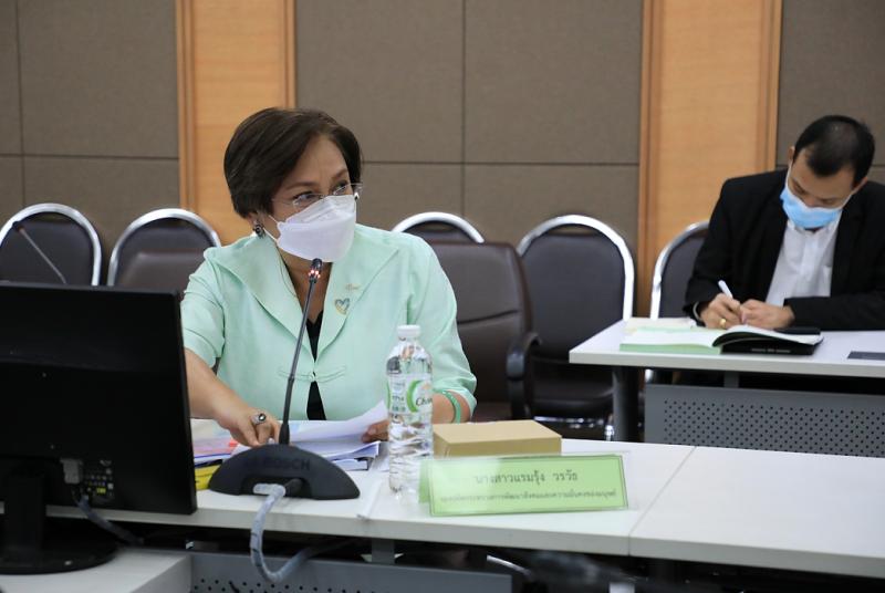 รมว.พม.  เป็นประธาน�