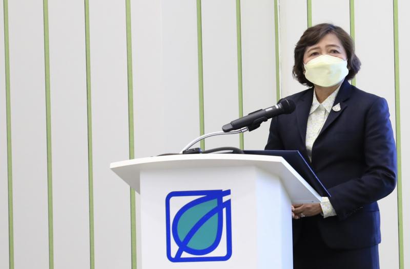 ปลัดพม.และประธานเ�