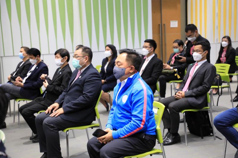 ปลัดพม.และประธานเ�