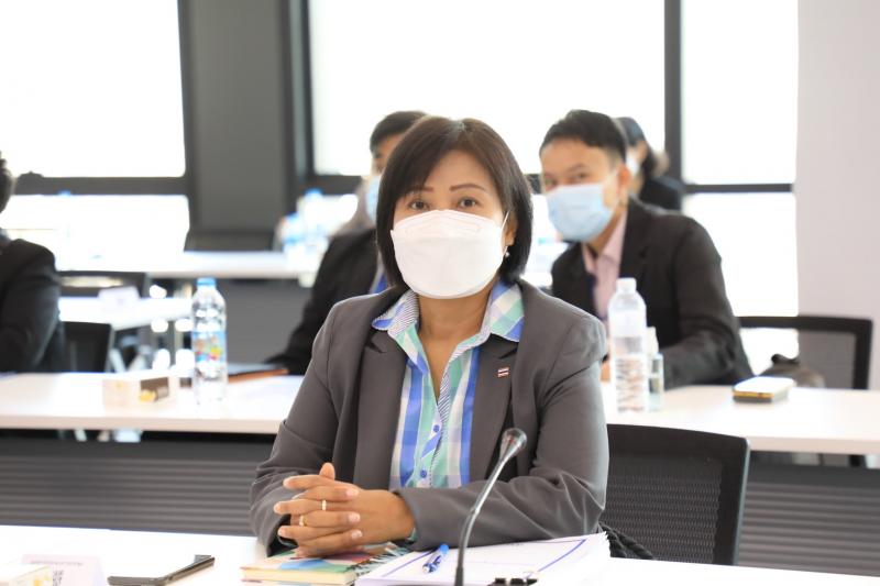 รองปลัดพม.เป็นประ�