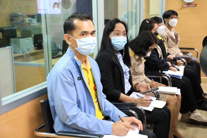 รองปลัดพม.เป็นประ�