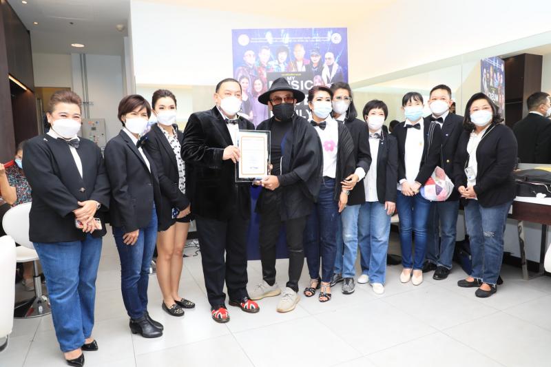 รมว.พม.ประธานเปิดง