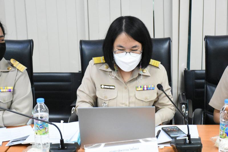 รองปลัดพม.เป็นประ�
