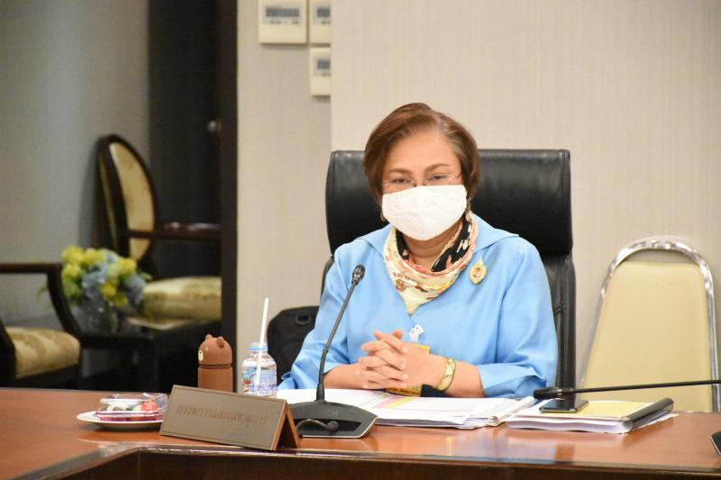 รองนายก เป็นประธา�