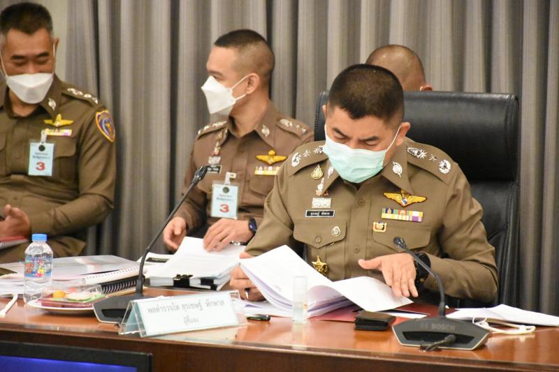 รองนายก เป็นประธา�