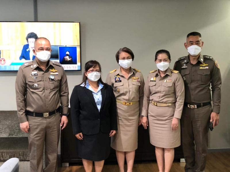 รองปลัดพม.เข้าประ�