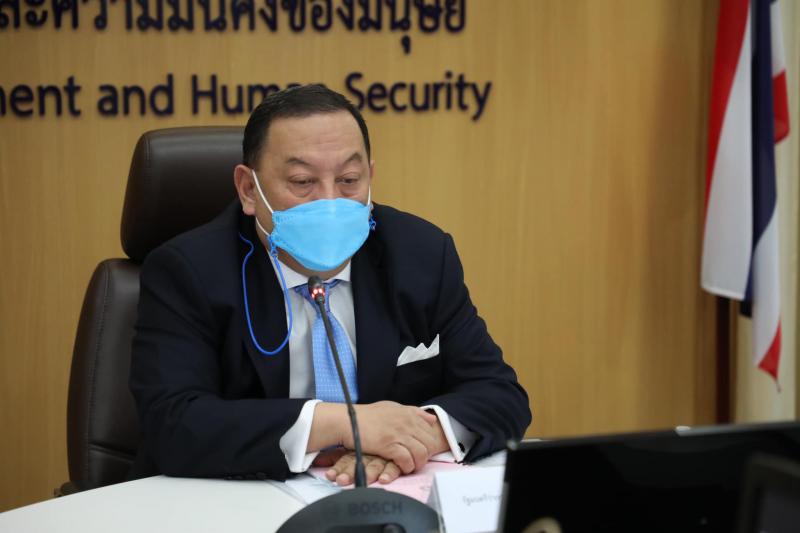 รมว.พม.ประธาน การป�