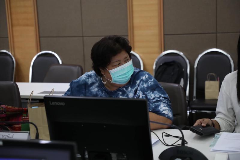 รมว.พม.ประธาน การป�
