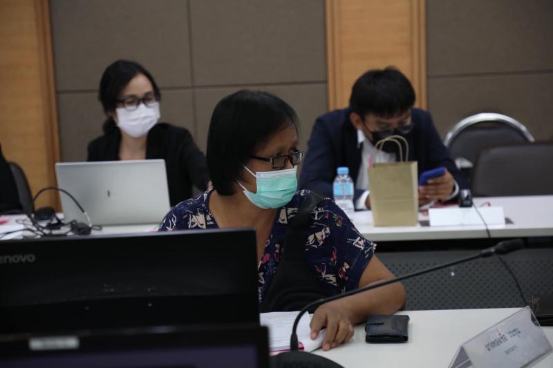 รมว.พม.ประธาน การป�
