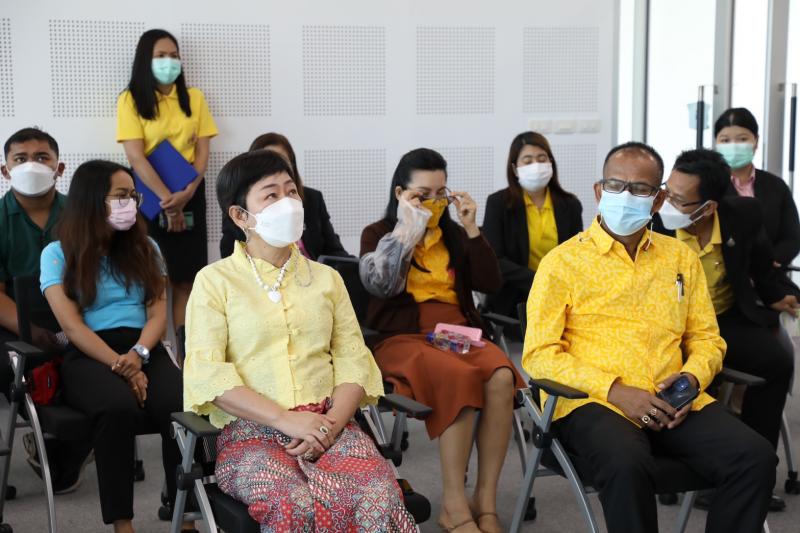 ปลัดพม.เป็นประธาน�