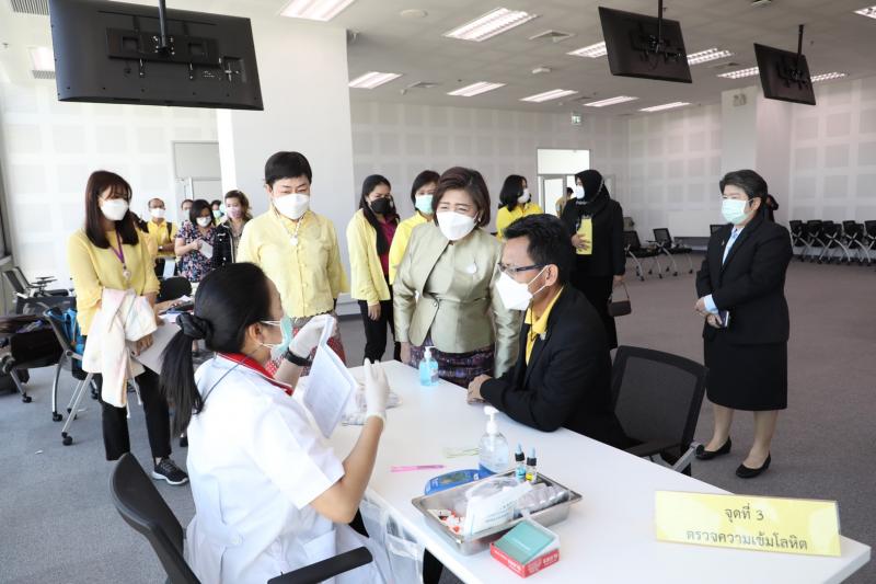 ปลัดพม.เป็นประธาน�