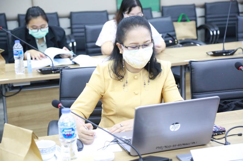 รองปลัดพม.เป็นประ�