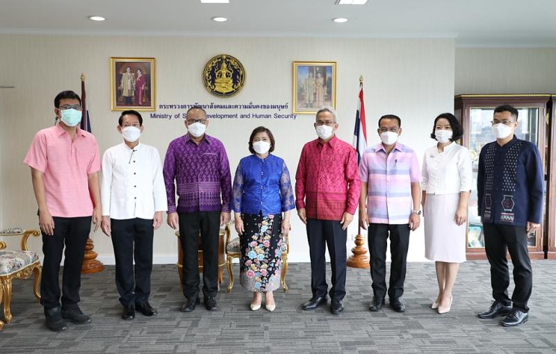 ปลัดพม.ให้อธิบดีพ�