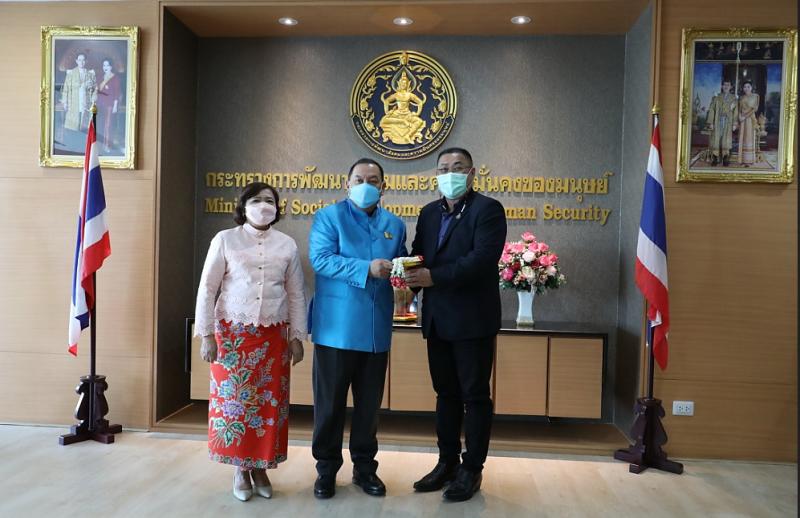 ปลัดพม.นำคณะผู้บร�