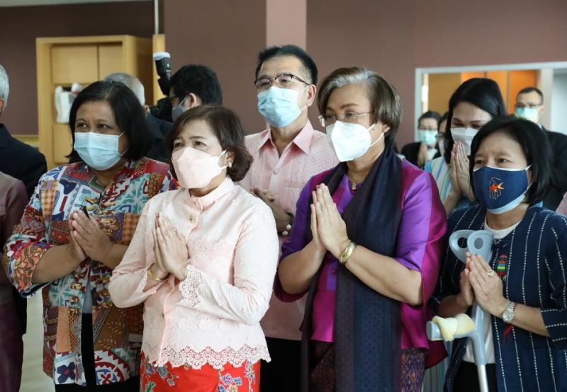 ปลัดพม.นำคณะผู้บร�