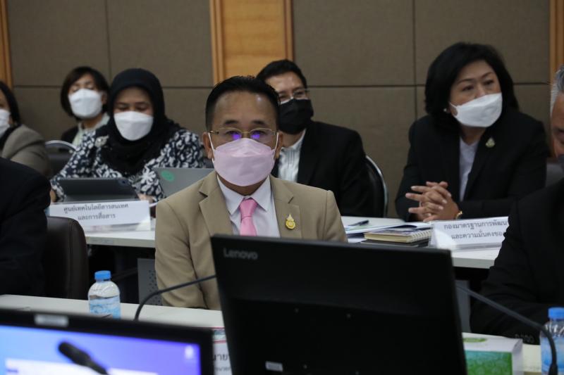 รมว.พม.เป็นประธานม