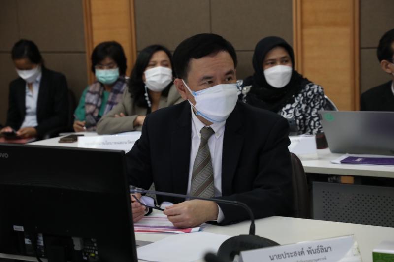 รมว.พม.เป็นประธานม