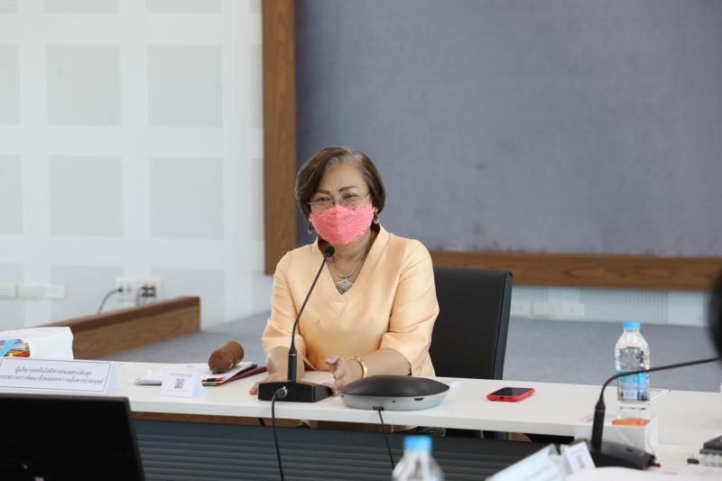 รองปลัดพม.เป็นประ�
