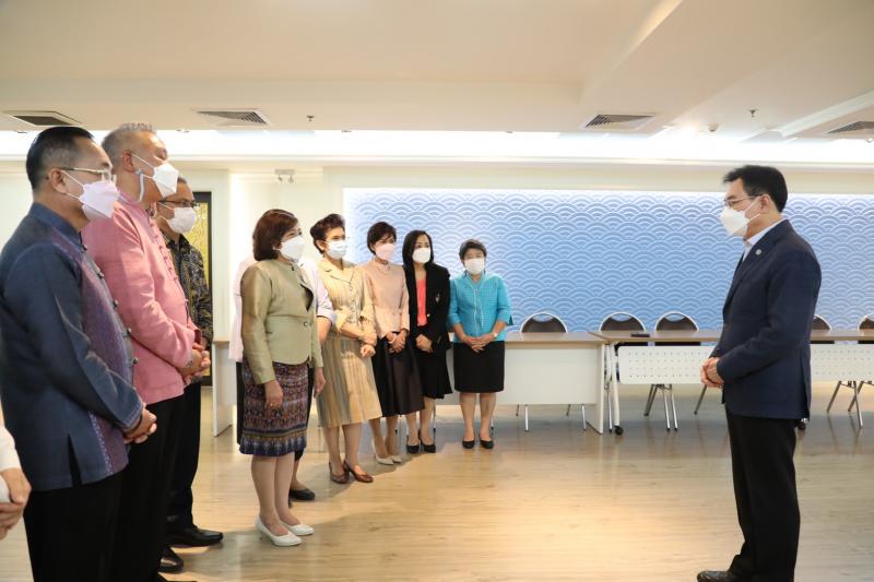 ปลัดพม.นำคณะผู้บร�