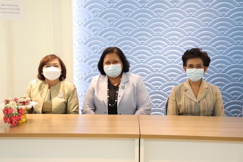 ปลัดพม.นำคณะผู้บร�