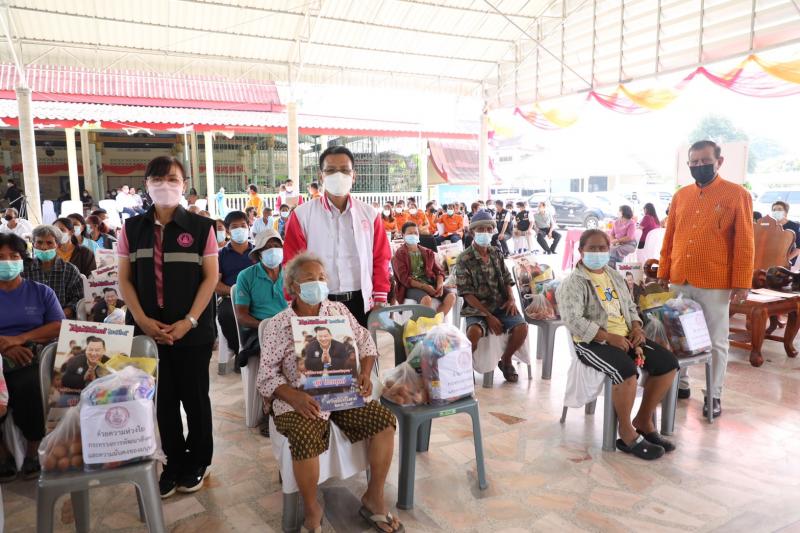 รมว.พม. เป็นประธาน�