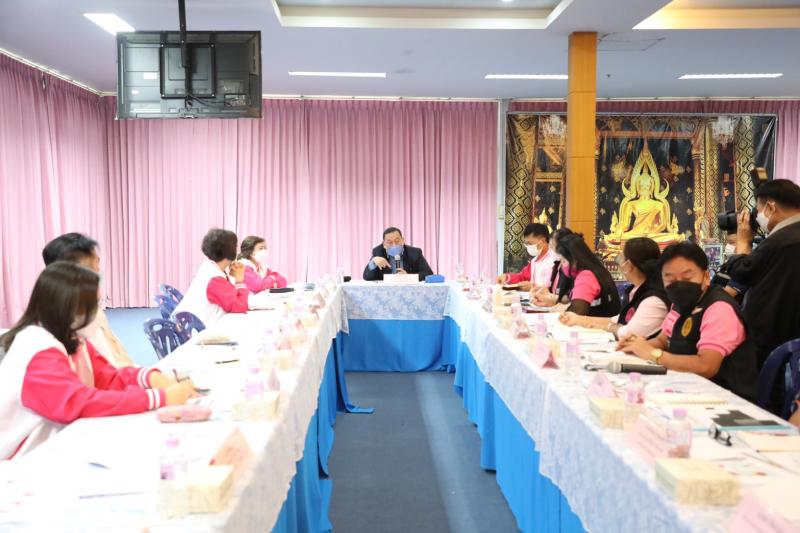 รมว.พม.เป็นประธานก