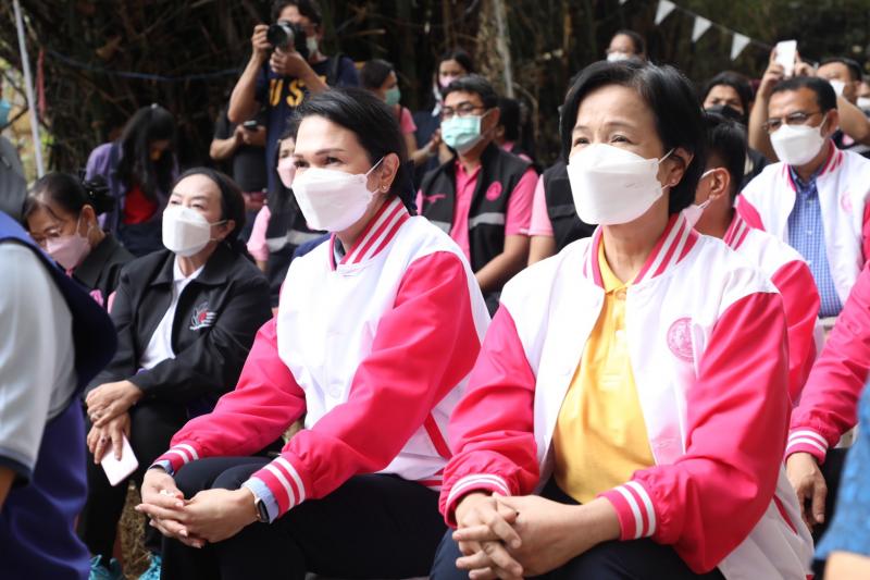 รมว.พม.ประธานการแถ