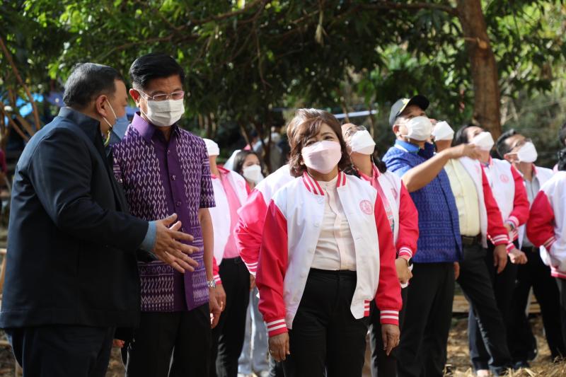 รมว.พม.ประธานการแถ