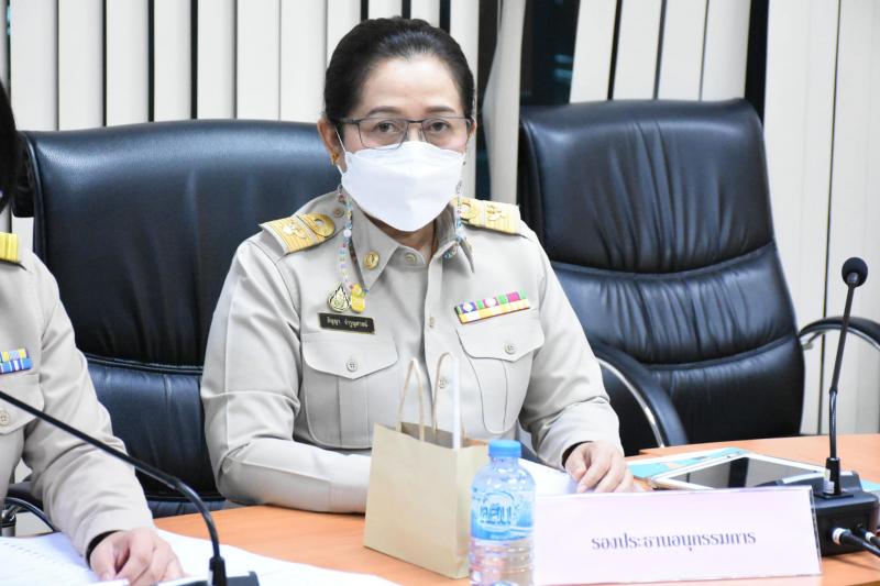 รองปลัดพม.เป็นประ�