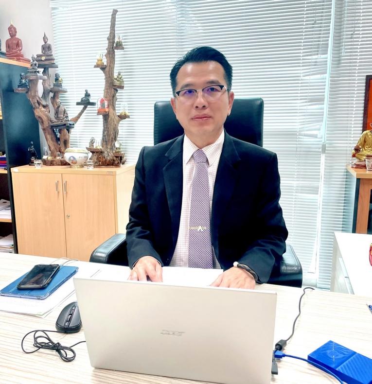 รองปลัดพม.ให้สัมภ�