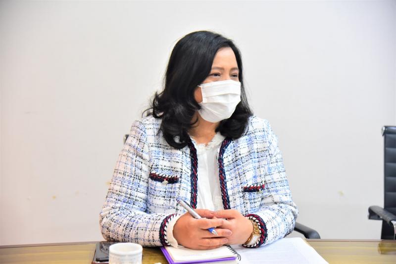 ปลัดพม.ให้ตัวแทนบ�