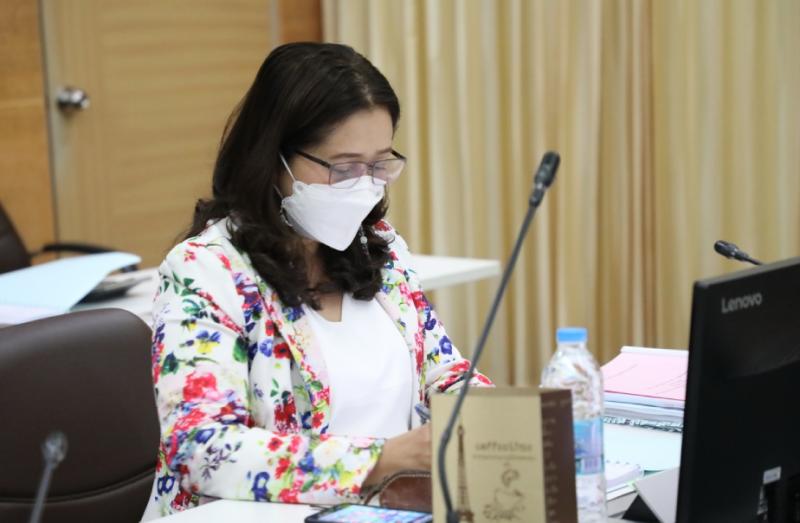 ปลัด พม. เป็นประธา�