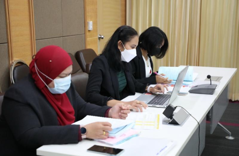 ปลัด พม. เป็นประธา�