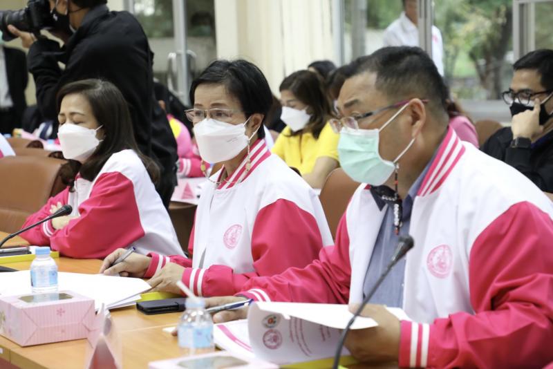 รมว.พม. เป็นประธาน�