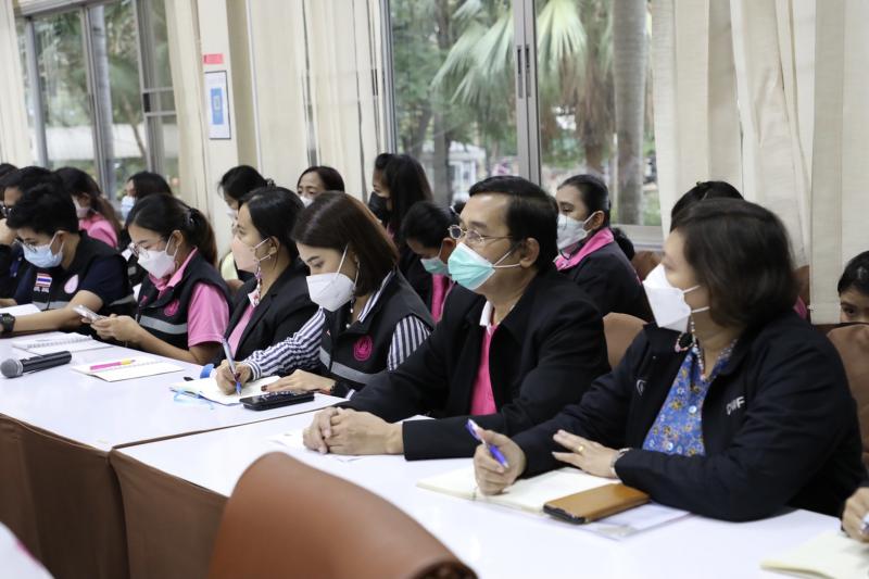 รมว.พม. เป็นประธาน�