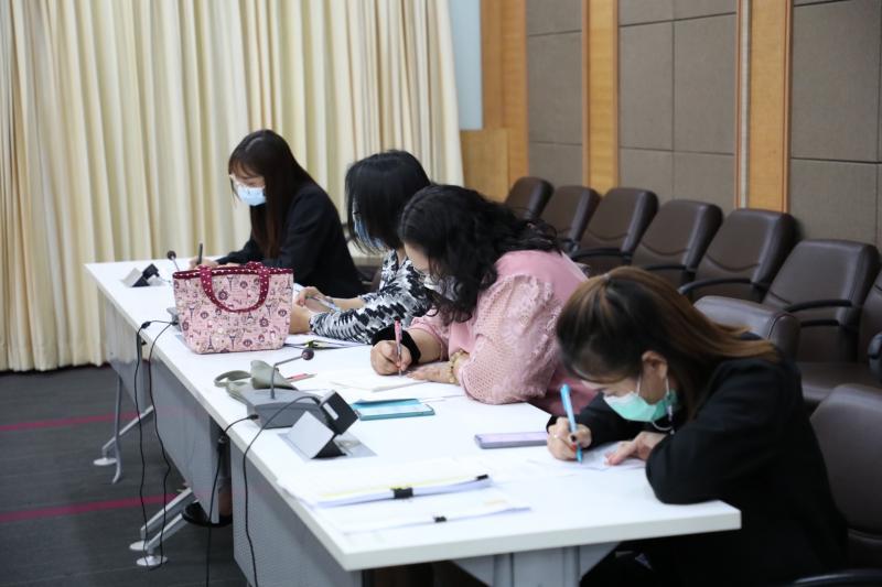 ปลัดพม.เป็นประธาน�