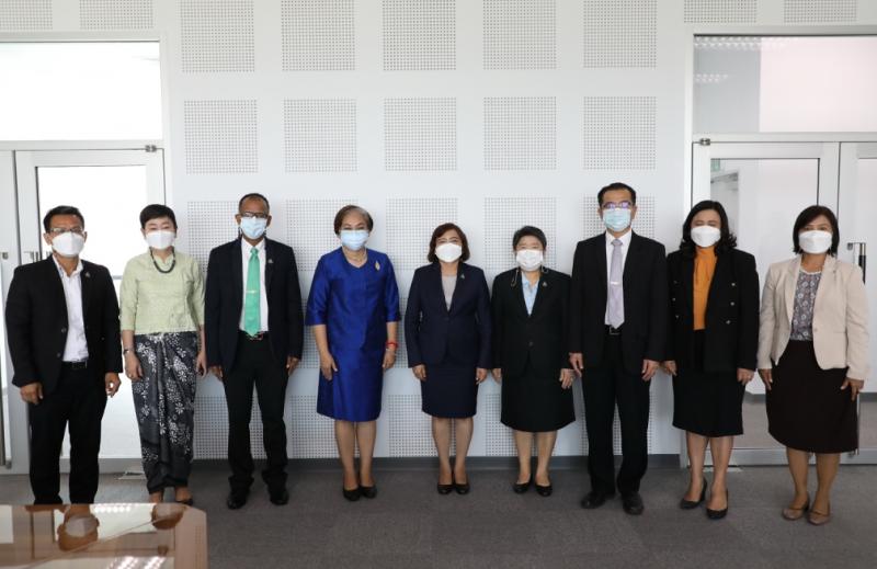 ปลัดพม.เป็นประธาน�
