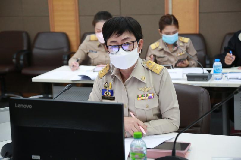รองปลัดพม.เป็นประ�