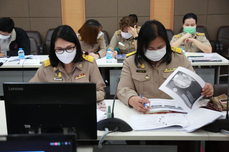 รองปลัดพม.เป็นประ�