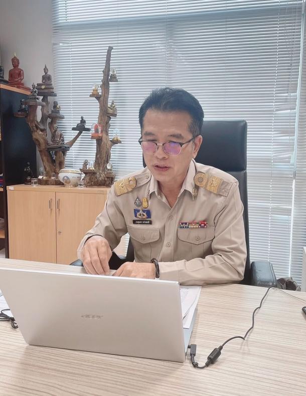 รองปลัดพม.เป็นประ�