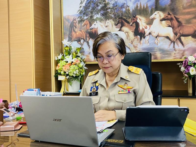 รองปลัดพม.เข้าร่ว�