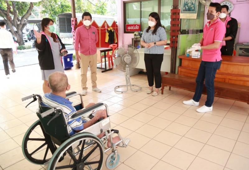 พม.ศูนย์ช่วยเหลือ�