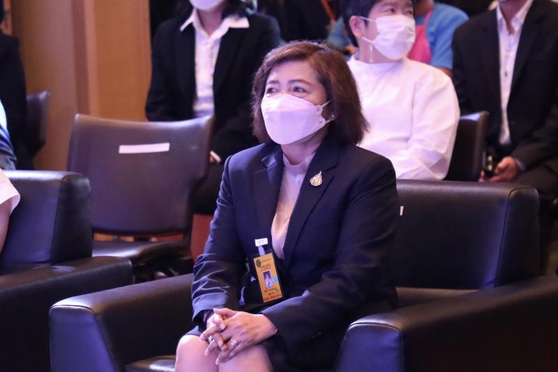 รมว.พม. เป็นประธาน�
